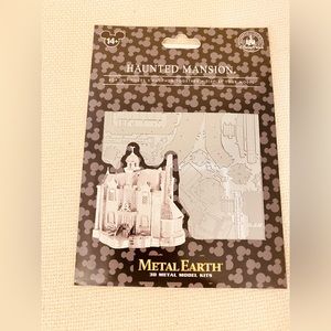 Metal Earth Haunted Mansion